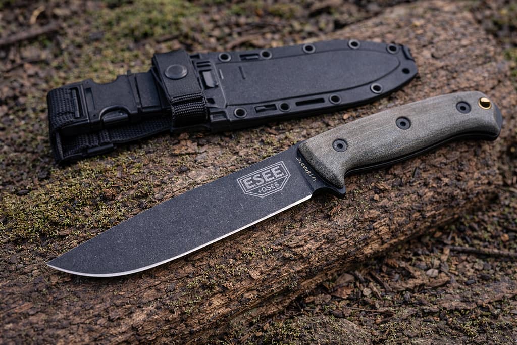 Les meilleurs couteaux de survie : notre sélection 2025 ESEE-6 (1095 carbone)